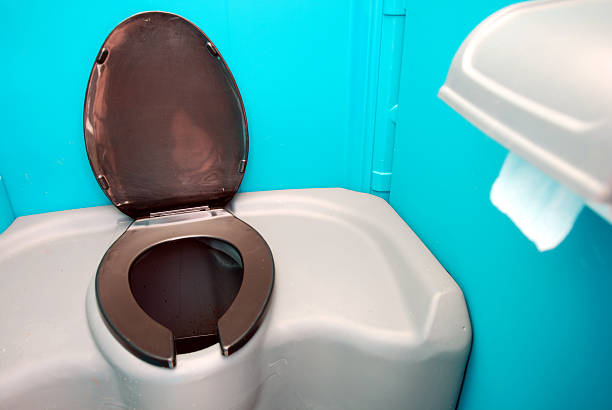 Best Long-term porta potty rental  in Asbury, IA